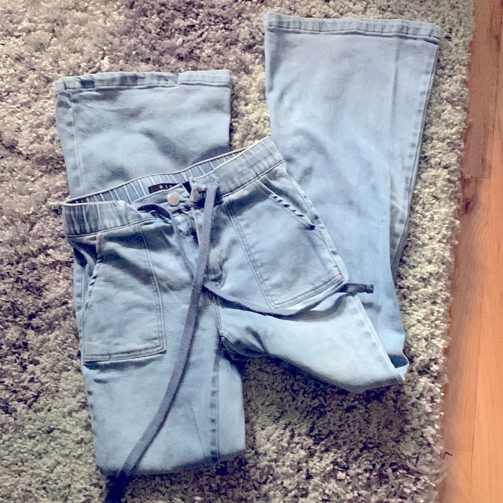 Risen Flare jeans